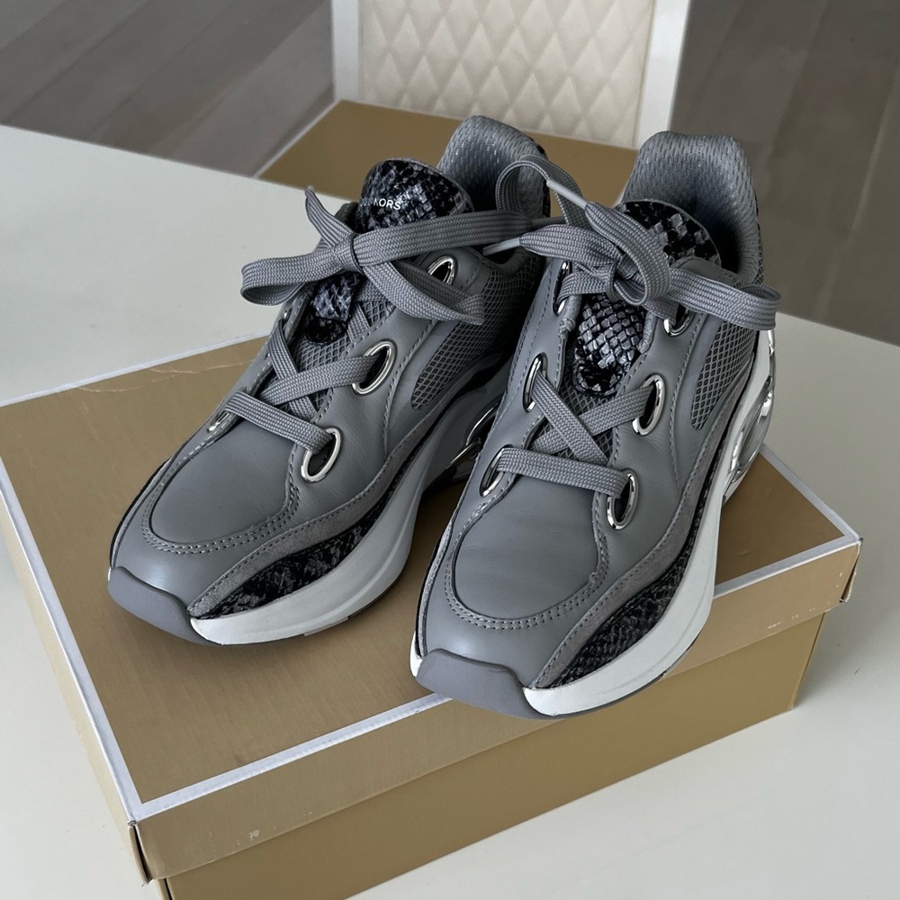 MICHAEL KORS Toni Mixed-Media Leather Trainer Size 6,5 - Picture 8 of 13